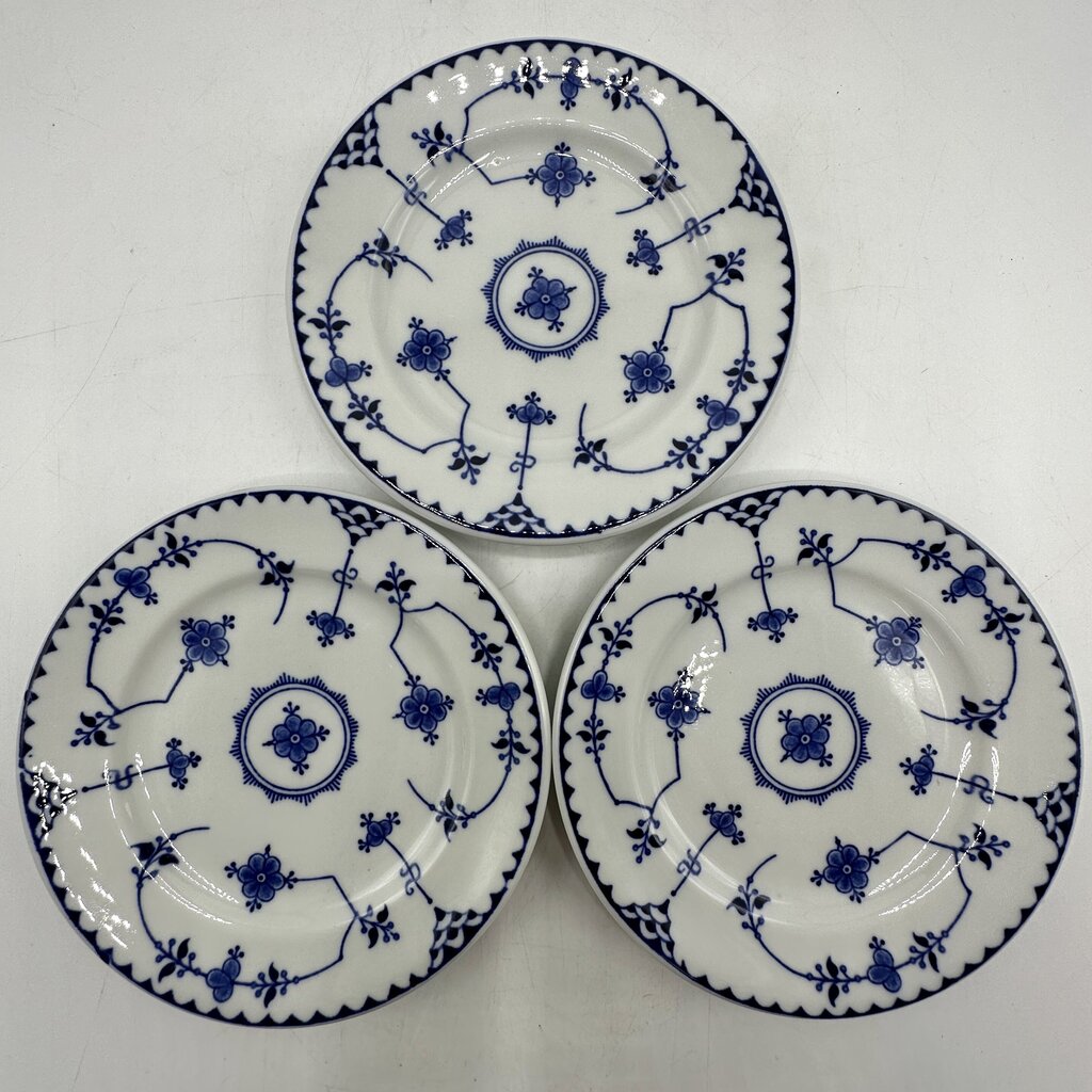 Vintage Shenango Restaurantware 3 Rim Dessert Bowls & 3 Bread Plates/Saucers Blue and White Florals /cb