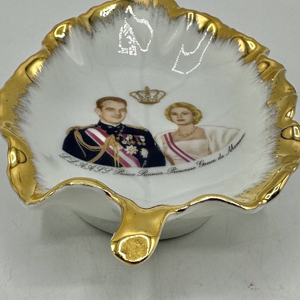 Vintage Limoges Prince Rainier & Princess Grace of Monaco Leaf Shaped Porcelain Trinket Dish /cb