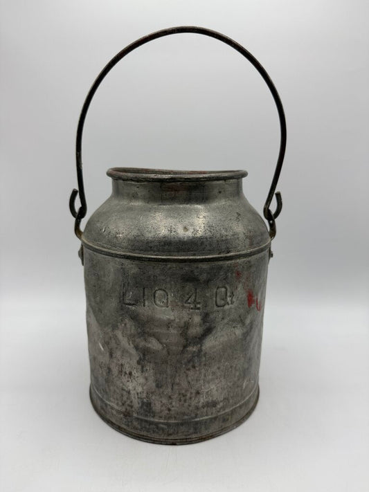 Vintage Metal Milk Jug 4 Quart 9” Tall Farmhouse /rw
