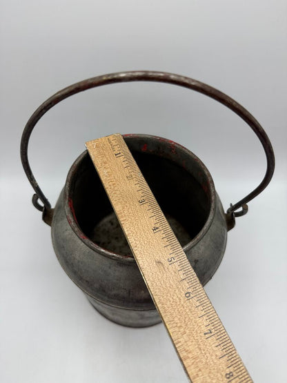 Vintage Metal Milk Jug 4 Quart 9” Tall Farmhouse /rw