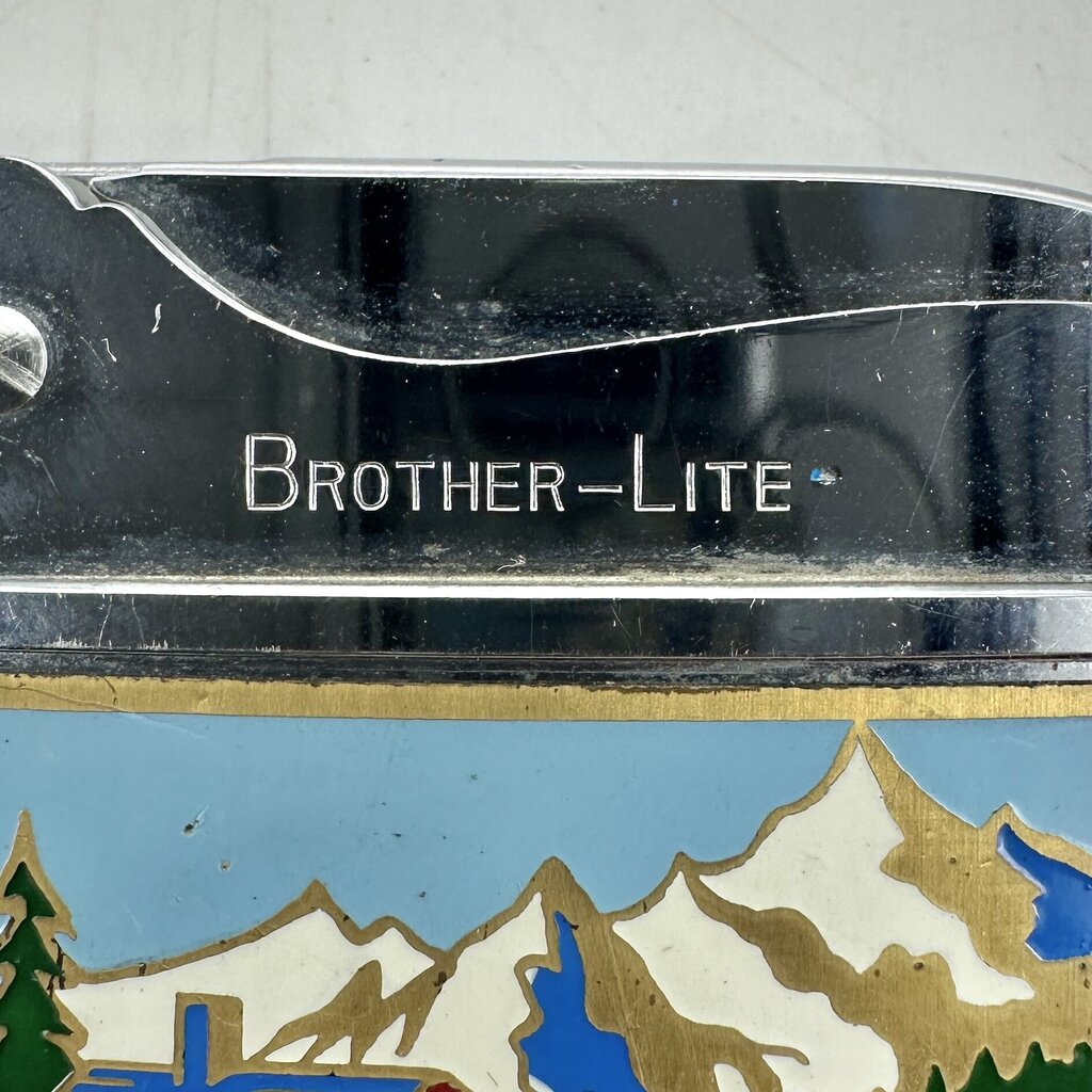 Vintage Brother-Lite Switzerland Souvenir Automatic Super Lighter Swiss Alps Enamel Art /cb