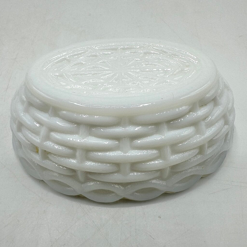 Vintage Set Of 2 Small Milk Glass Hen On Nest Dishes Westmoreland & Hazel Atlas /cb