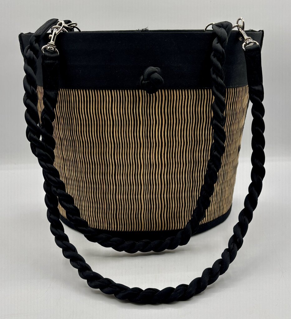 Baskets of Cambodia Ergonomic Woven Handbag /j