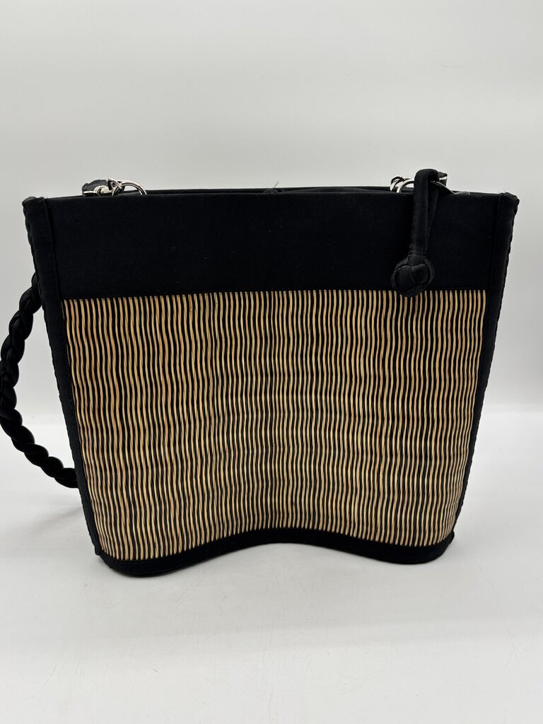 Baskets of Cambodia Ergonomic Woven Handbag /j