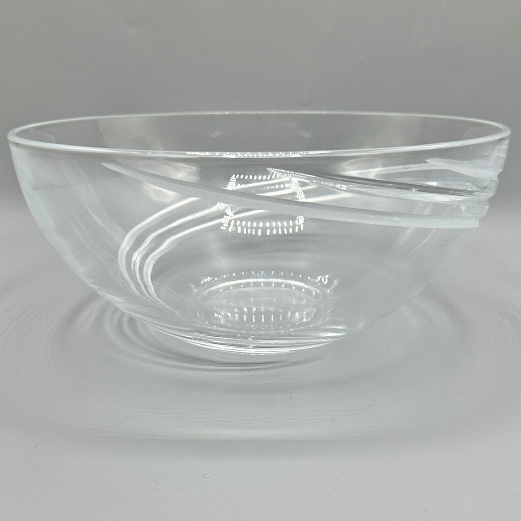 Vintage Cristal d’Arques Durand Farandole 9” Serving Bowl /cb