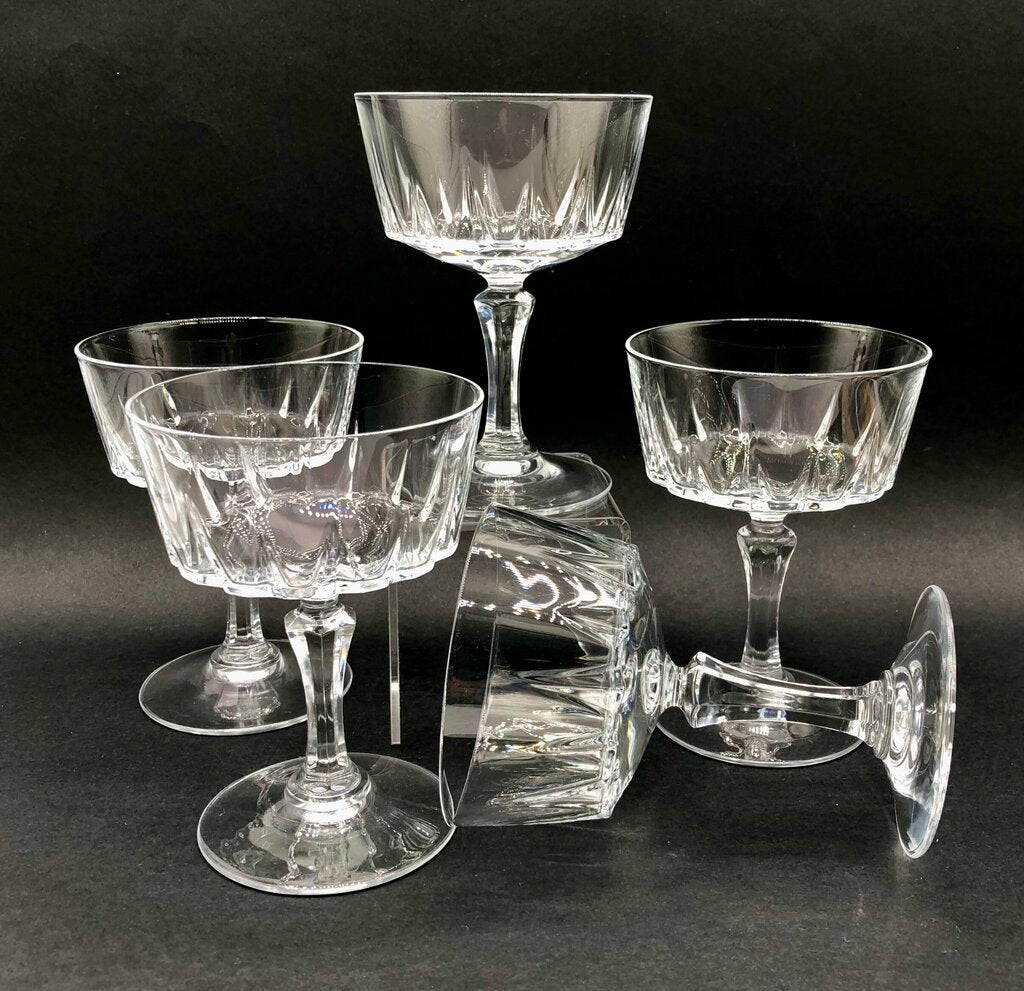 5pc Cristal D’Arques Durand St Germain Champagne/ Serbet Glasses /b