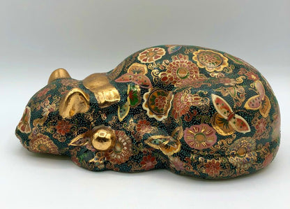 1970’s Chinese Satsuma Moriage Sleeping Cat Porcelain Figurine /b