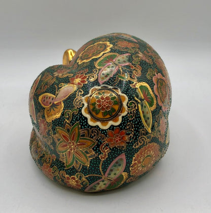 1970’s Chinese Satsuma Moriage Sleeping Cat Porcelain Figurine /b