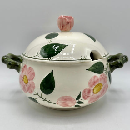 Villeroy & Boch Wilde Rose Covered Vegetable Bowl/Soup Terrine w/Notched Lid Made In Germany /cb
