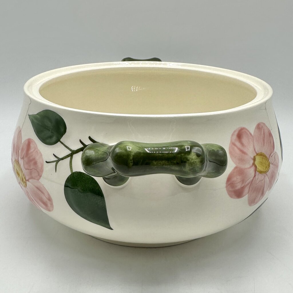 Villeroy & Boch Wilde Rose Covered Vegetable Bowl/Soup Terrine w/Notched Lid Made In Germany /cb