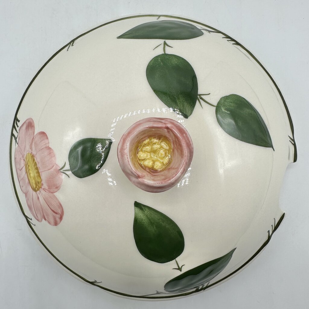 Villeroy & Boch Wilde Rose Covered Vegetable Bowl/Soup Terrine w/Notched Lid Made In Germany /cb