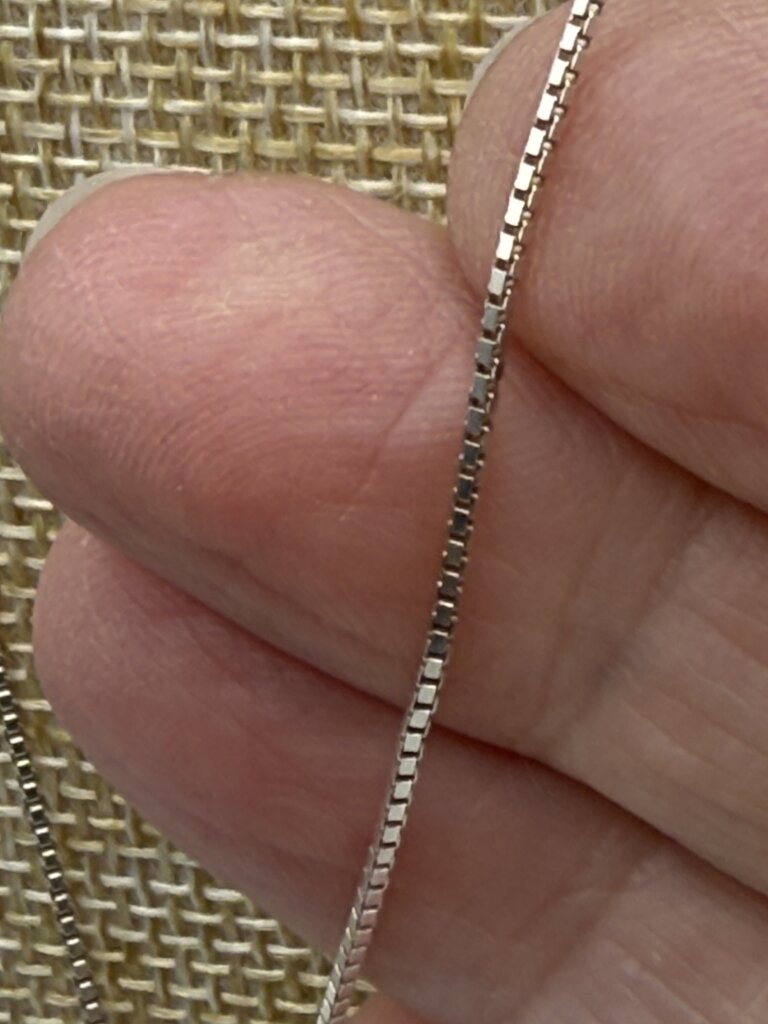 Sterling Silver Box 24” Chain Necklace Marcasite Garnet Heart Locket /ro