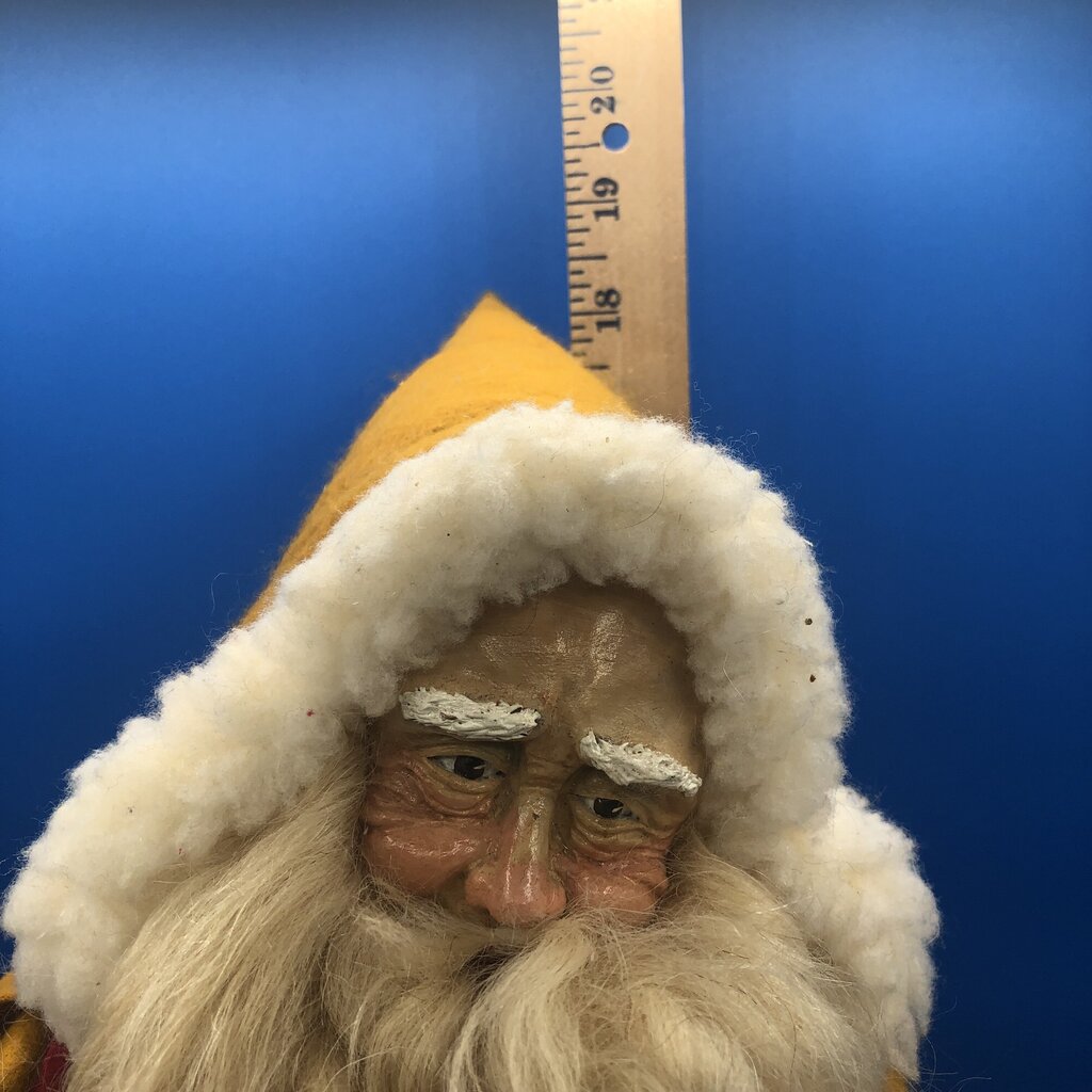 Vintage Wistyria Editions Woodland Santa Figurine /b