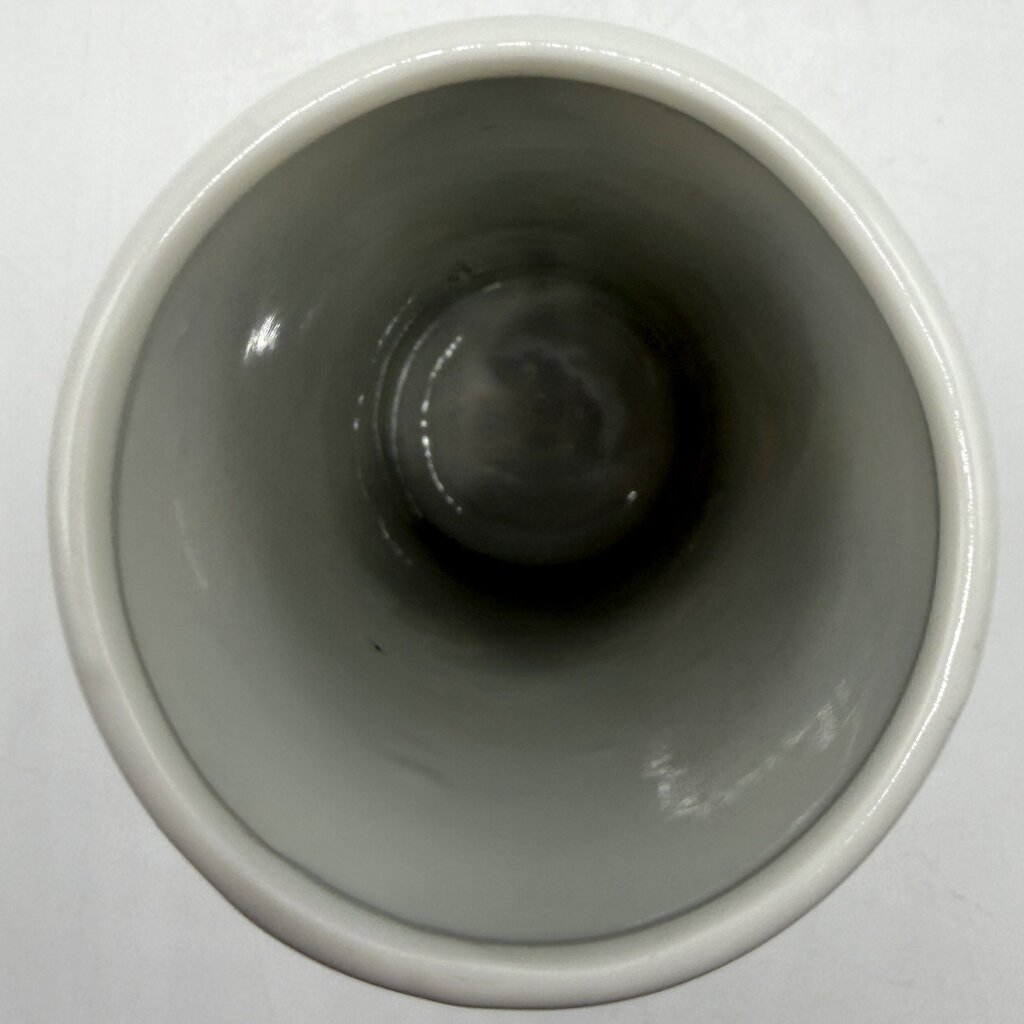 Vintage Takahashi San Francisco Blue & White Peacock Feather 6 1/2” Bud Vase /cb