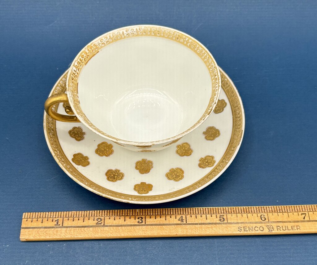 Vtg. Set of 4 Cups and Saucers V&T Limoges Gold Accents /j