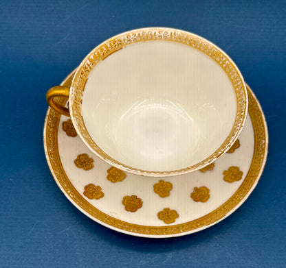 Vtg. Set of 4 Cups and Saucers V&T Limoges Gold Accents /j