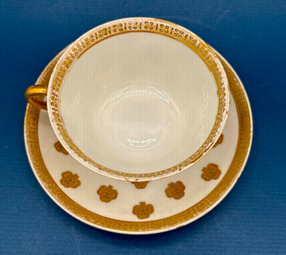 Vtg. Set of 4 Cups and Saucers V&T Limoges Gold Accents /j