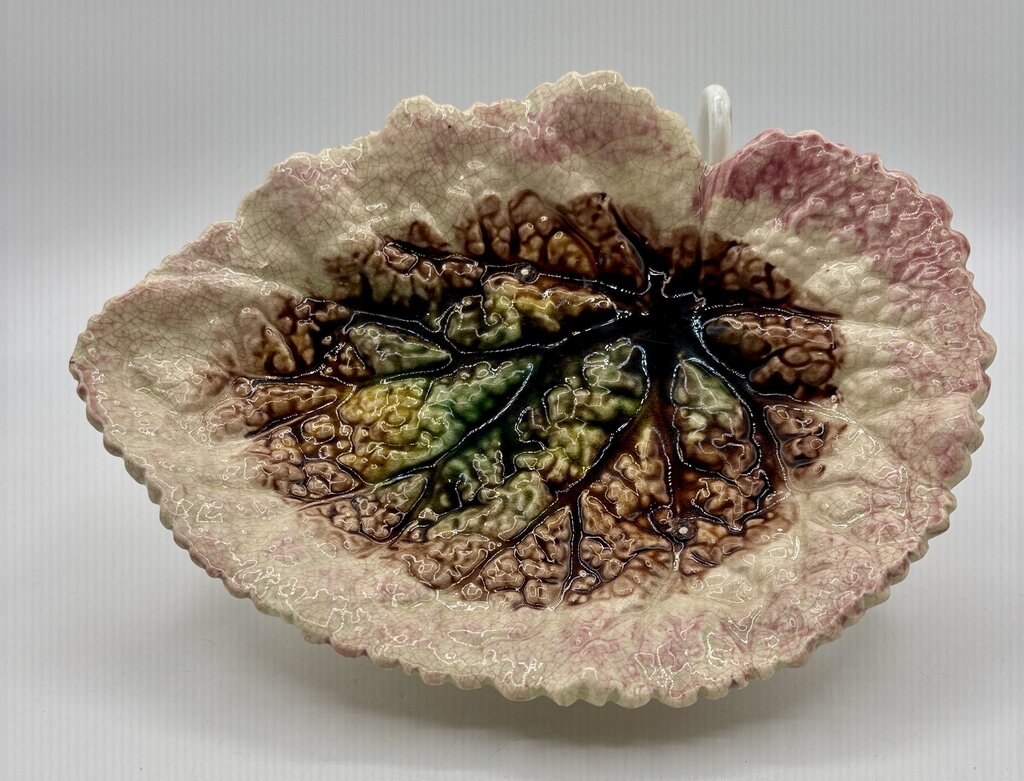 Antique Majolica Begonia Leaf Dish Unmarked /j