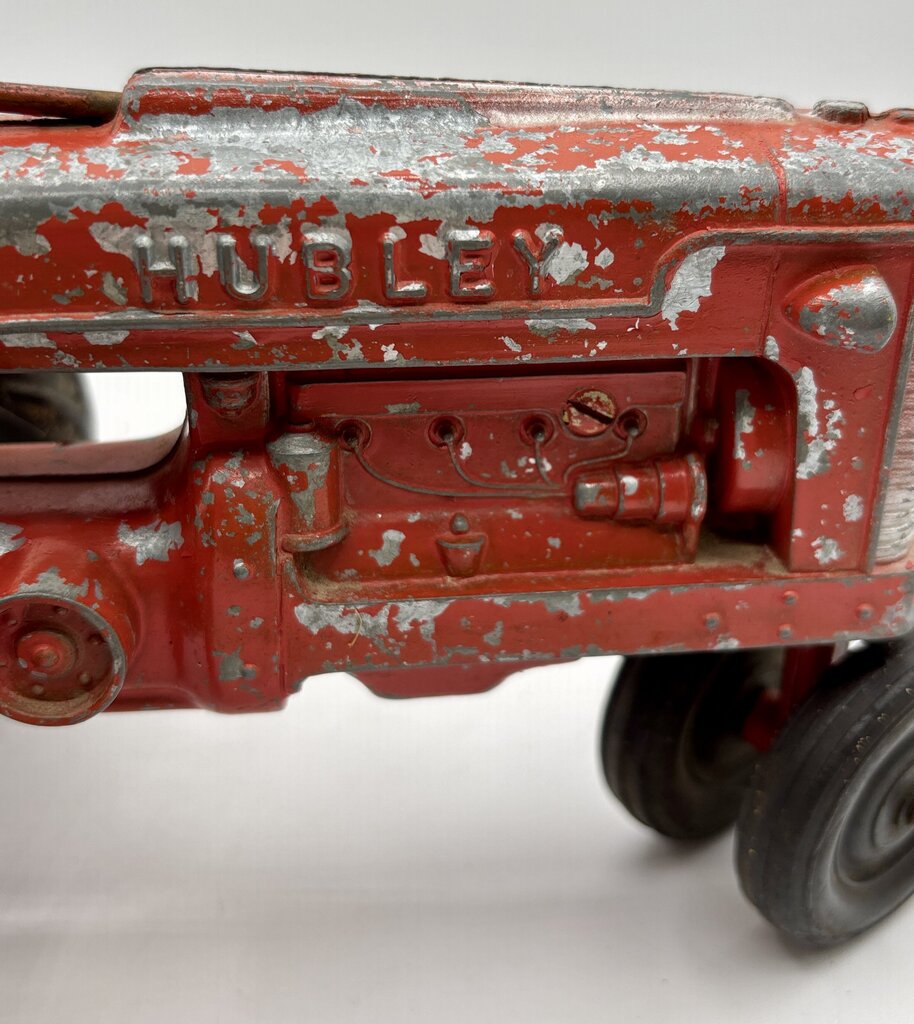 Vtg. Die cast HUBLEY Farm Tractor /j
