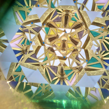 San Francisco Music Box Co. Musical Prism “Somewhere Out There” /b