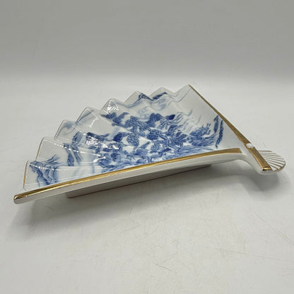 Vintage Japanese Blue & White Fan Shaped Porcelain Trinket Dish /cb