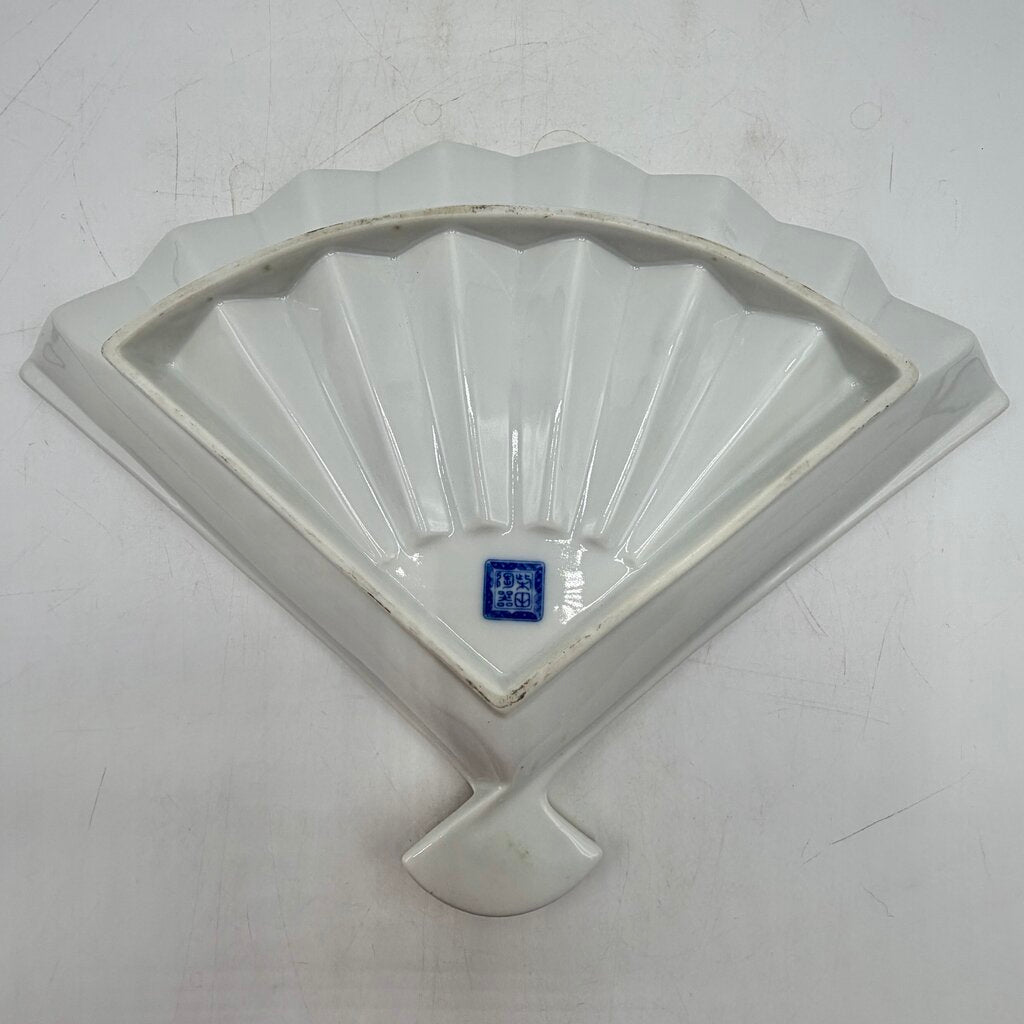 Vintage Japanese Blue & White Fan Shaped Porcelain Trinket Dish /cb