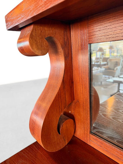 Cherry Red Oak Buffet With Mirror