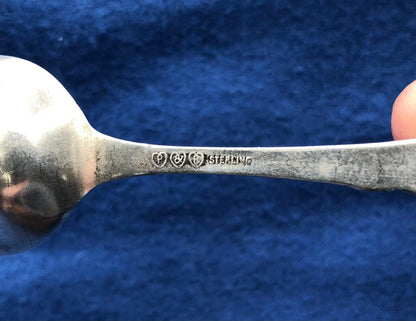 Antique Boyne City Sterling Silver Souvenir Spoon w/ Fish /b