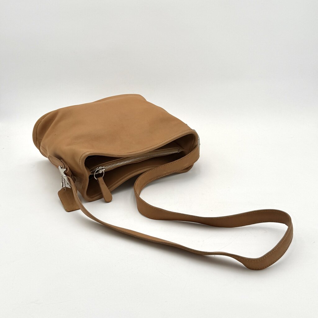 VTG Coach Legacy Tan Leather Shoulder Bag