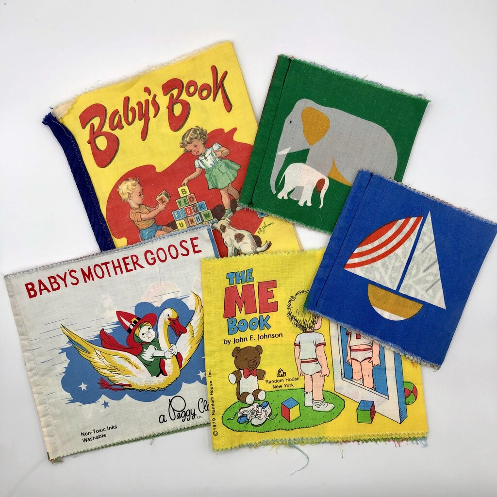 5 Vintage 1970’s Cloth Baby Reading Books /b