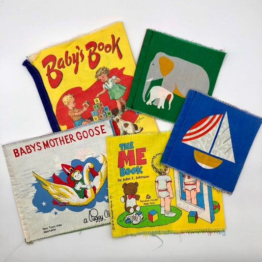 5 Vintage 1970’s Cloth Baby Reading Books /b