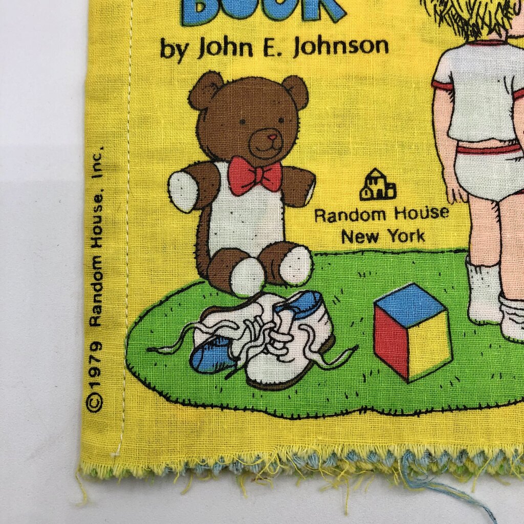 5 Vintage 1970’s Cloth Baby Reading Books /b
