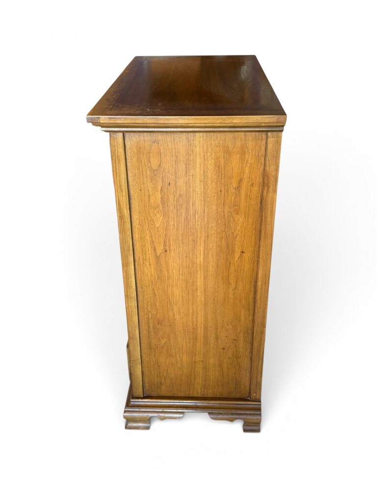 Thomasville Tall 5 Drawer Walnut Dresser