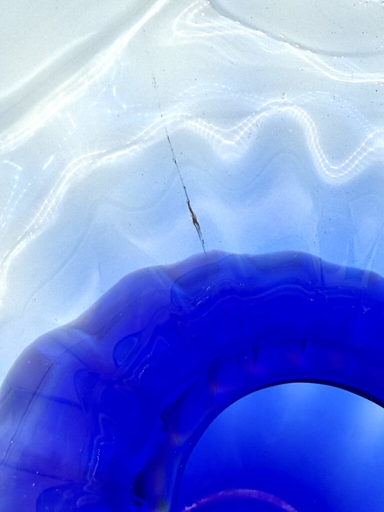 VTG Handblown Cobalt Blue Ruffled Glass Vase