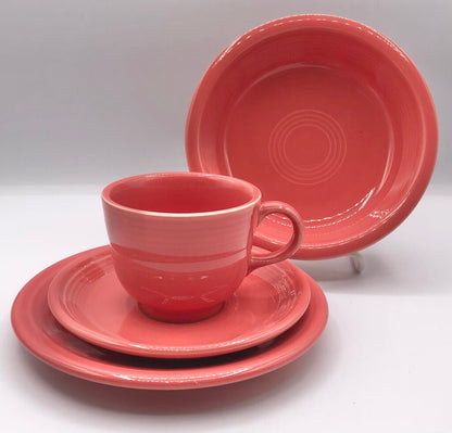 Vtg HLC Fiesta Ware 4pc Flamingo China Set /b