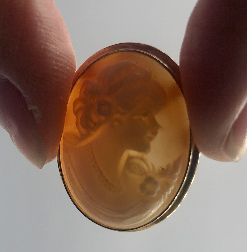 Vintage 585 14K Yellow Gold & Shell Cameo Pendant Brooch /b