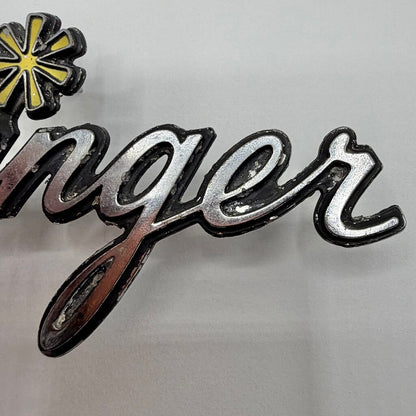 Vintage Original 1970-1974 Dodge Dart Swinger Emblem 3446102 /cb