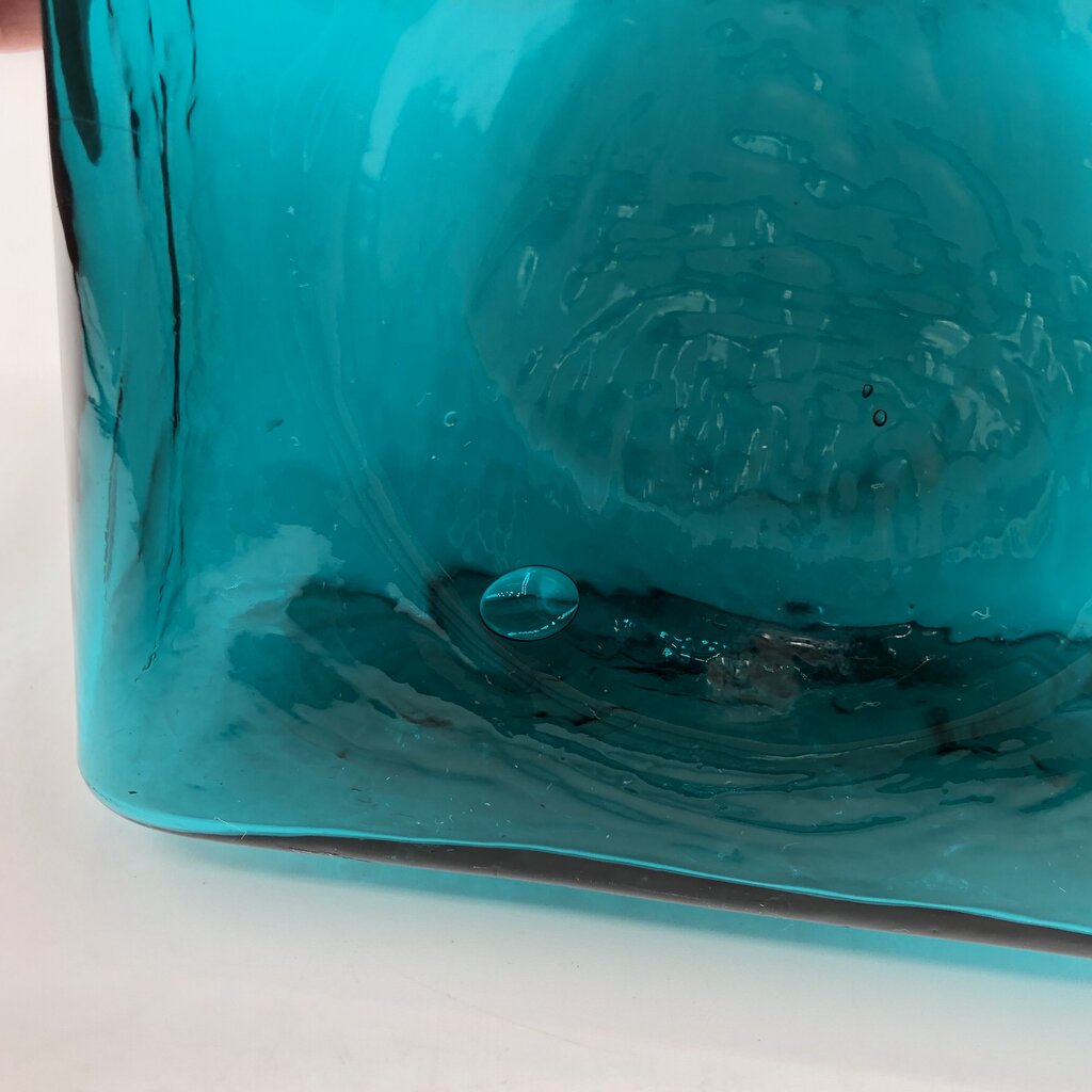 Blenko 384 Water Bottle ~ Cerulean /b
