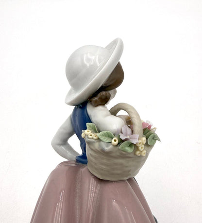 Lladro 'Sweet Scent' Porcelain Figurine