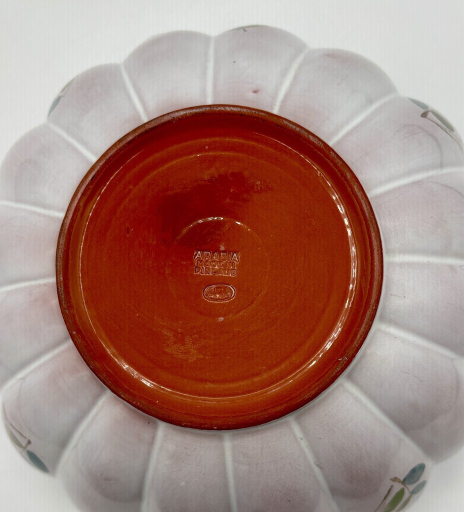 Vtg. Arabia Finland ARA Hand-painted Salad Bowl /j
