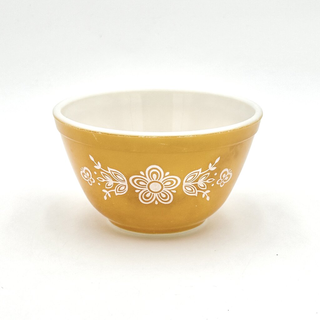 VTG 7 Piece PYREX Set