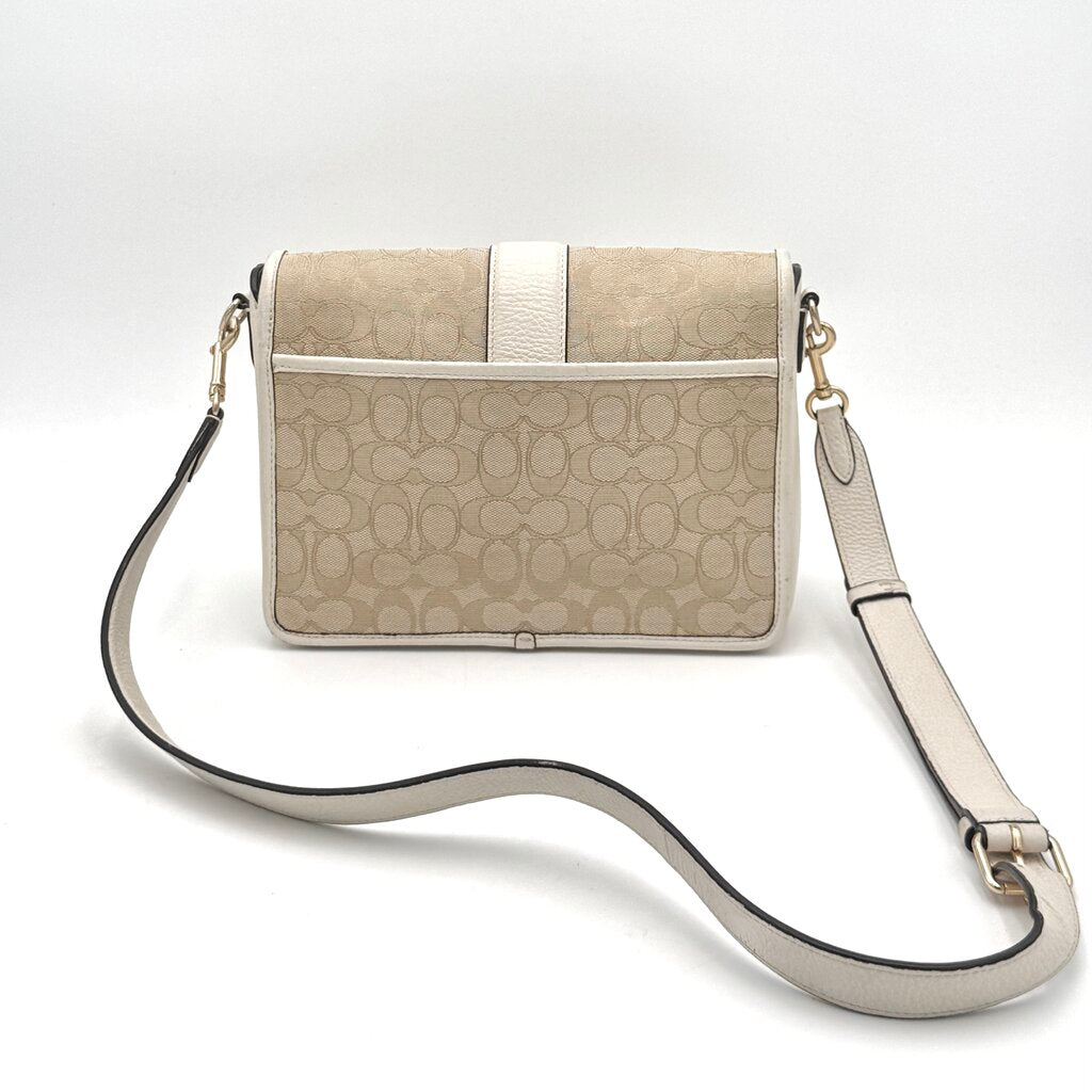 Coach Lonnie Cross Body Baguette no. F2291