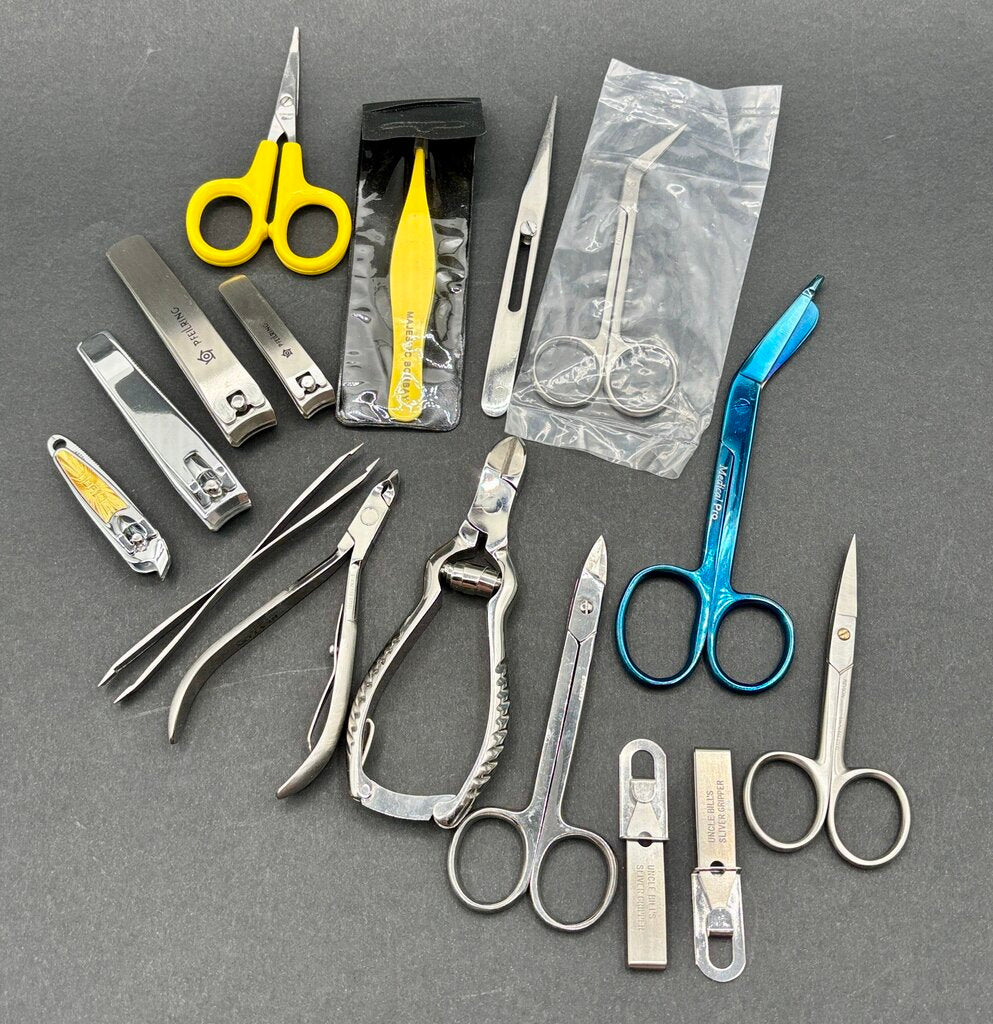 Lot Of 20 New & Used, Pedi, & Grooming Tools Clippers Tweezers Scissors Etc. /j