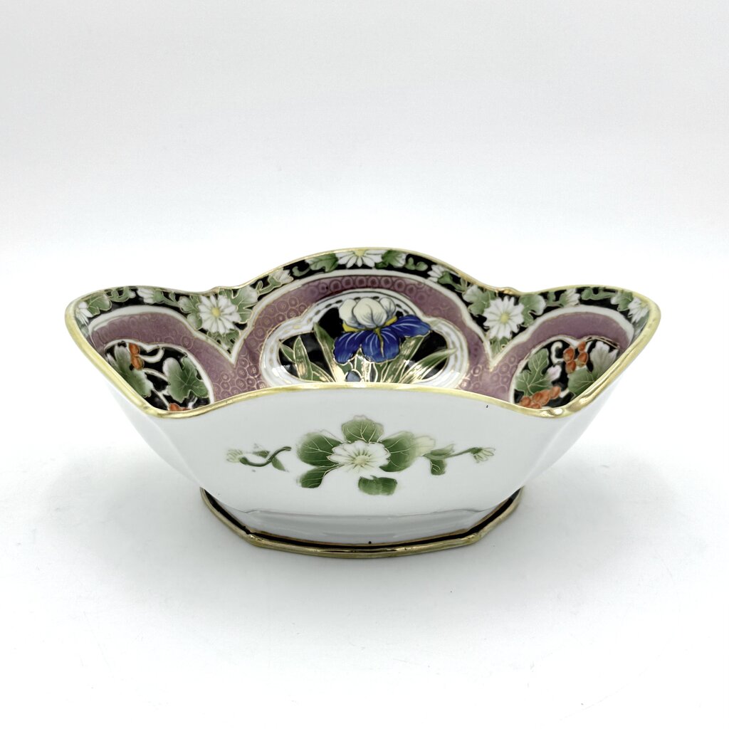 Nippon Hand Painted Iris And Daisy Gold Luster Accent Porcelain Bowl