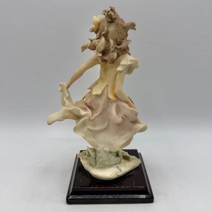 Vintage 1986 Guiseppe Armani Magic Memories 9” Girl Playing With Hoop Figurine Made In Italy /cb