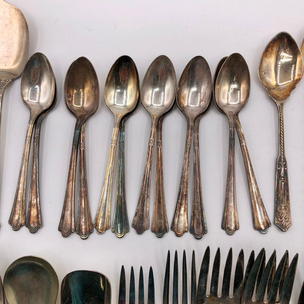 34pc Antique Assorted Ornate Silver Plate Spoons & Forks /b