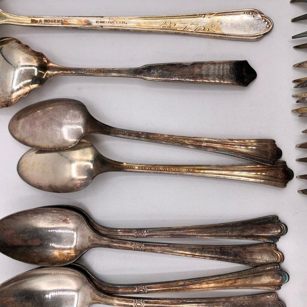 34pc Antique Assorted Ornate Silver Plate Spoons & Forks /b
