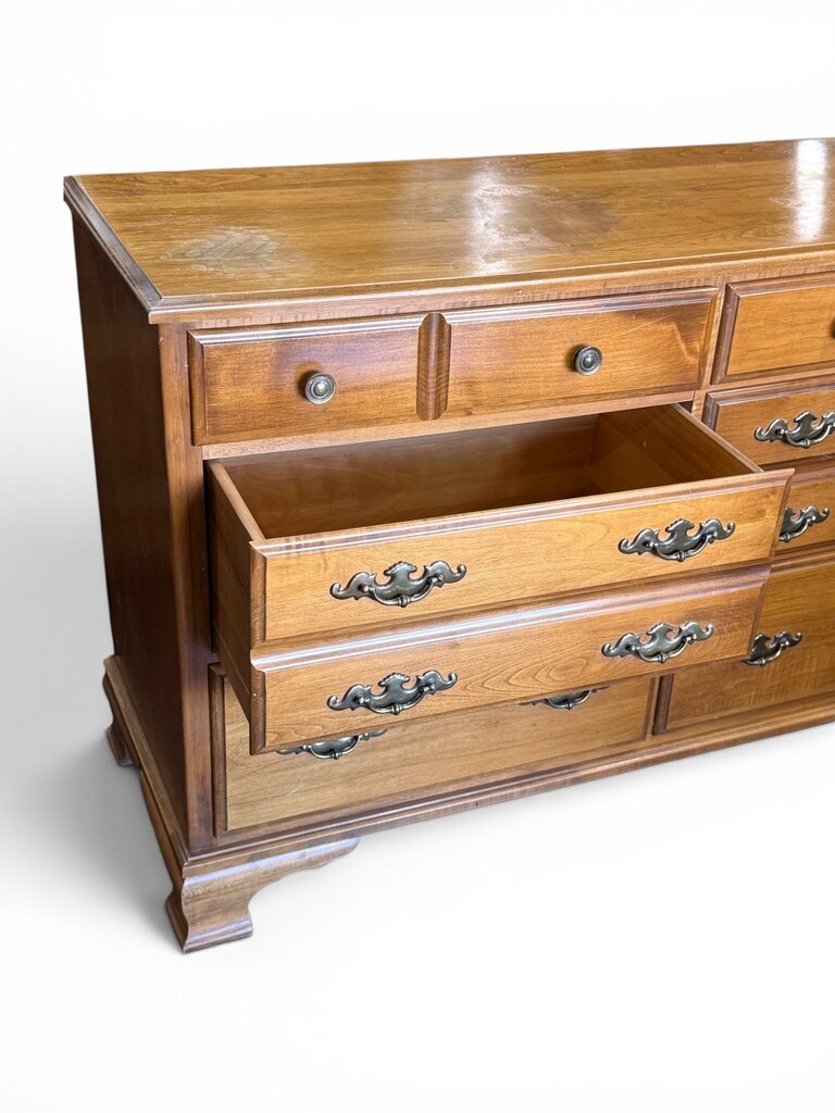 6 Drawer Oak Dresser & Mirror