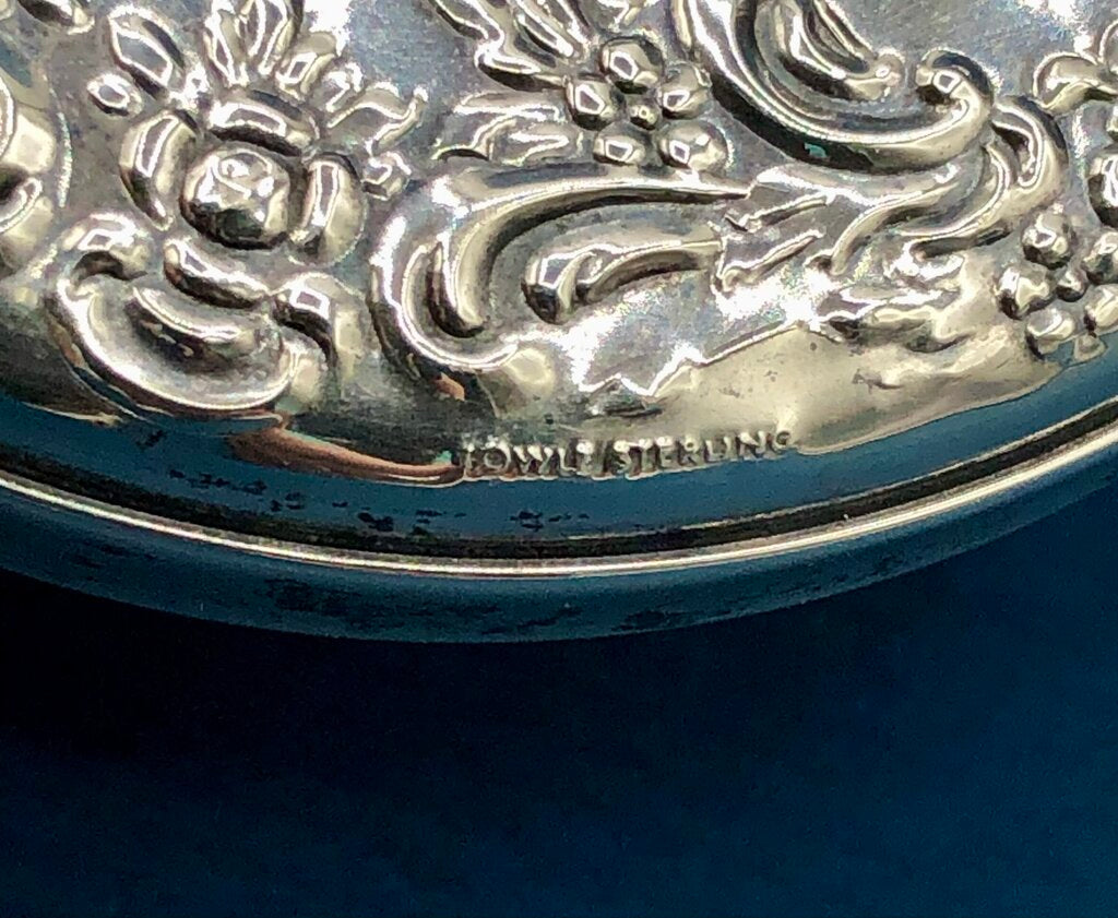 Vtg Towle Sterling Silver Mirrored Repoussé Vanity Jar Lid /b