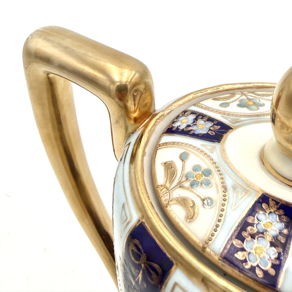 VTG Nippon Blue And Gold Floral Tea Pot With 4 Tea Cups